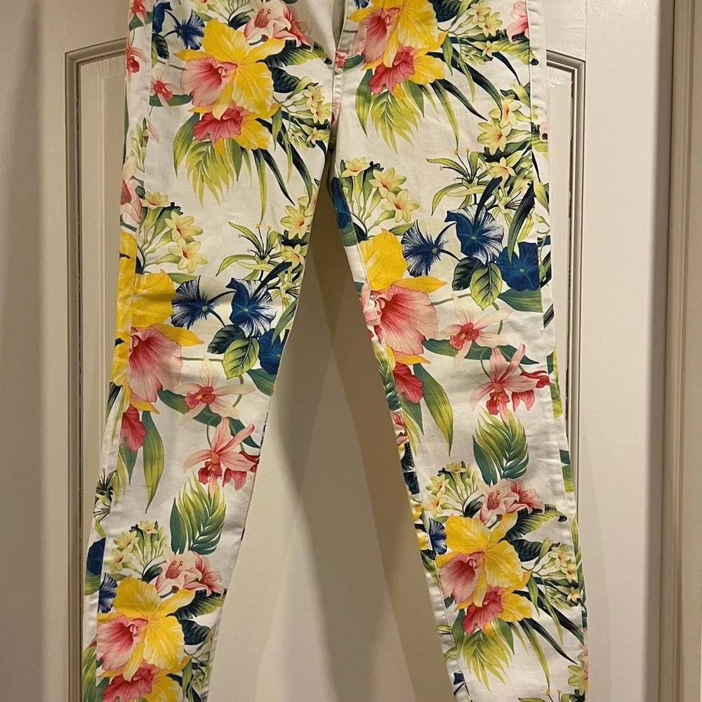 Pants - Picture 2 of 3